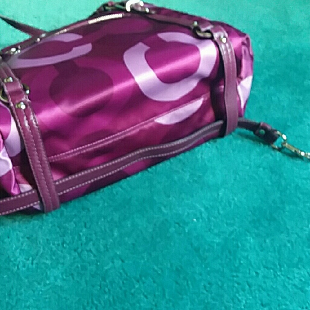 Coach graphic pop Riley shoulder bag NWT - Picture 2 of 8